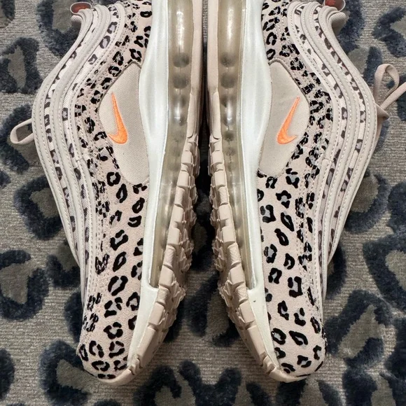 Nike Airmax 97 SE - Picture 2 of 8